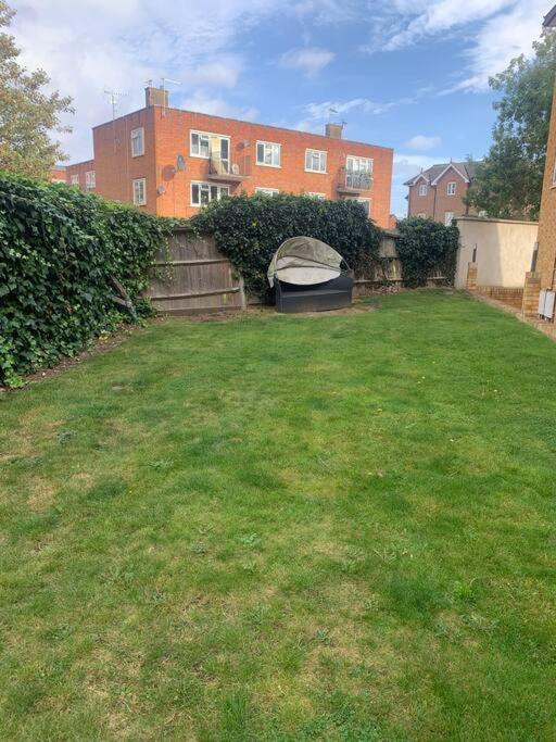 Large Luxury Cobham (Surrey)